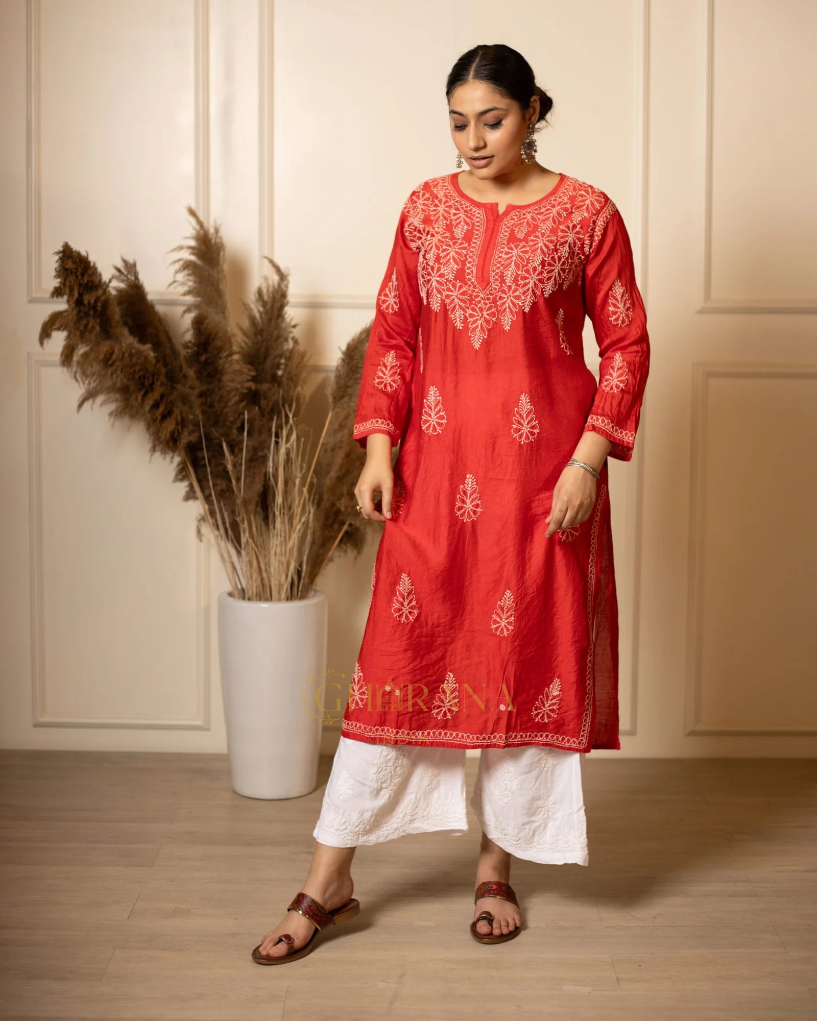 Ruhi Chanderi Chikankari Kurta with Bakhiya work – Red
