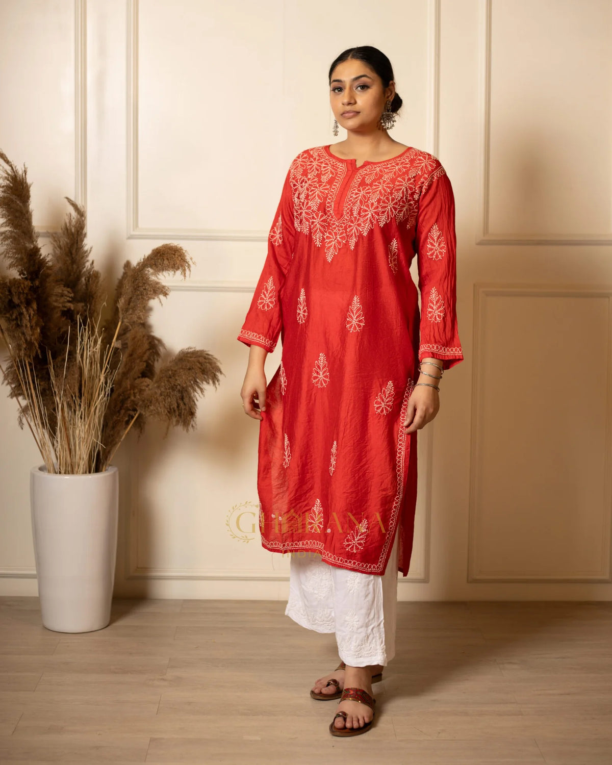 Ruhi Chanderi Chikankari Kurta with Bakhiya work – Red