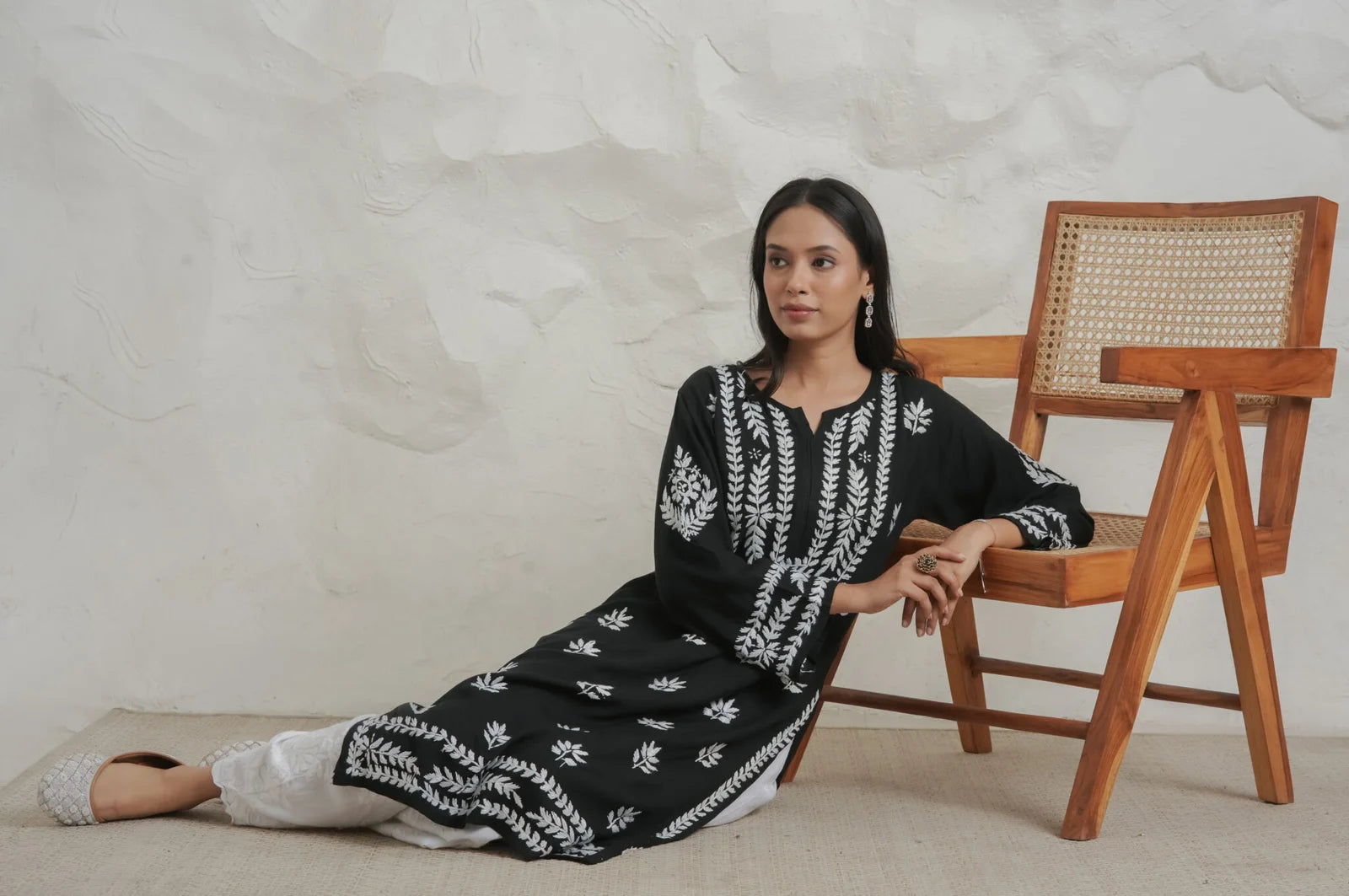 Myra Modal fine cotton chikan kari Kurta – Black