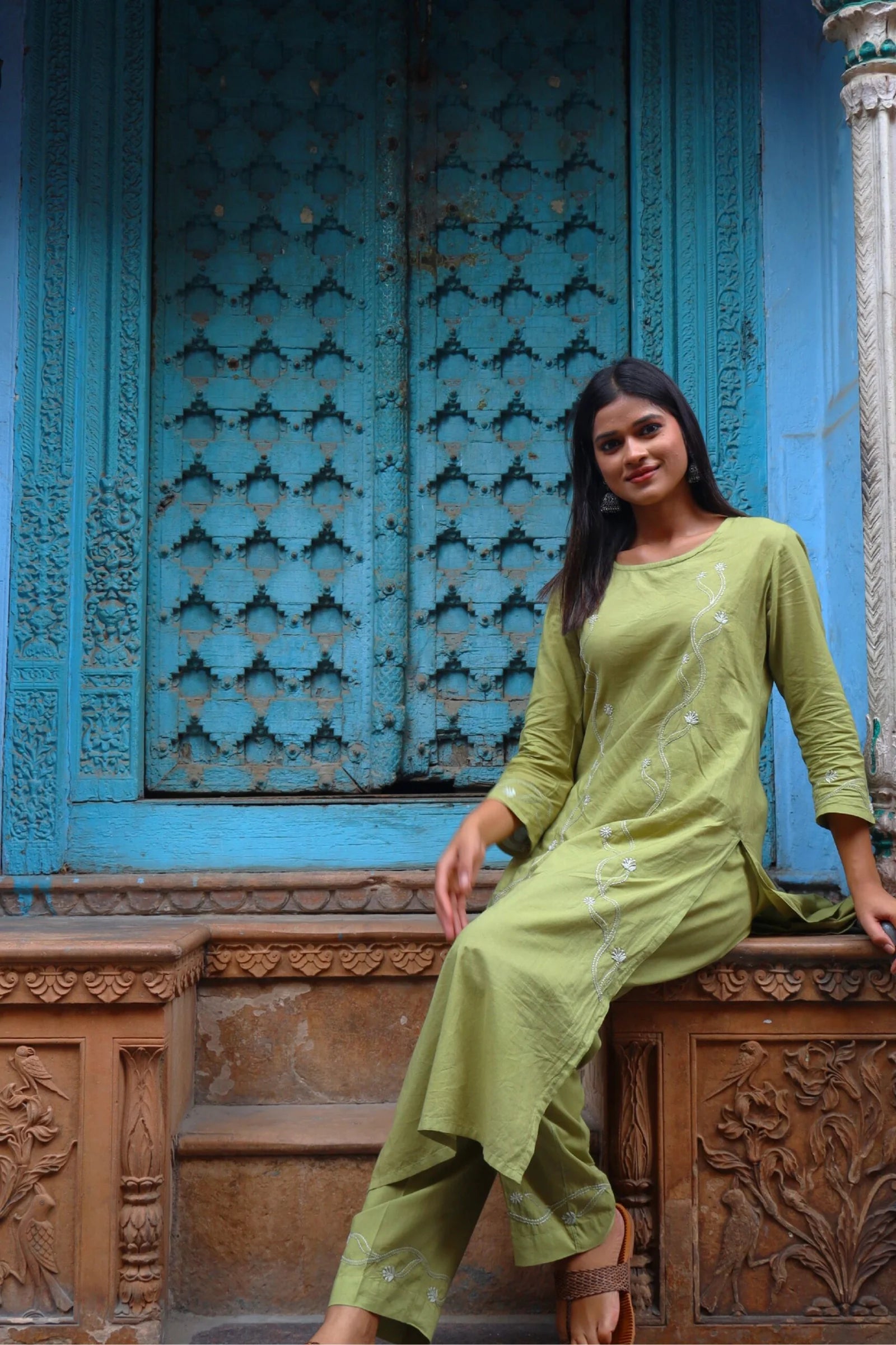 Heer Mul Cotton 2 PC Olive Green chikankari Kurta set