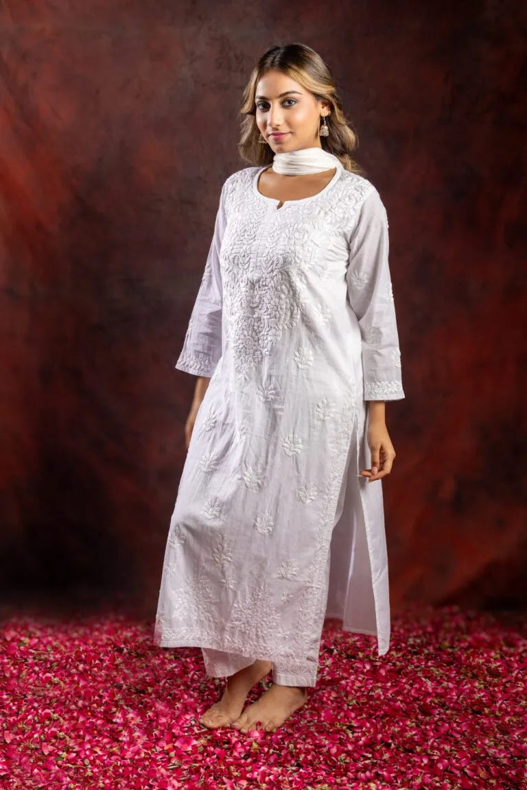 Ishq Chanderi Silk fine Chikankari Kurta_White