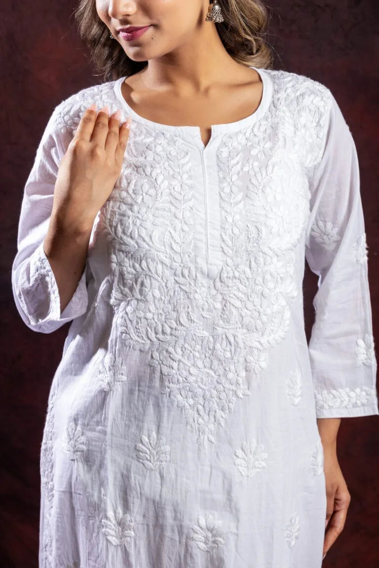 Ishq Chanderi Silk fine Chikankari Kurta_White
