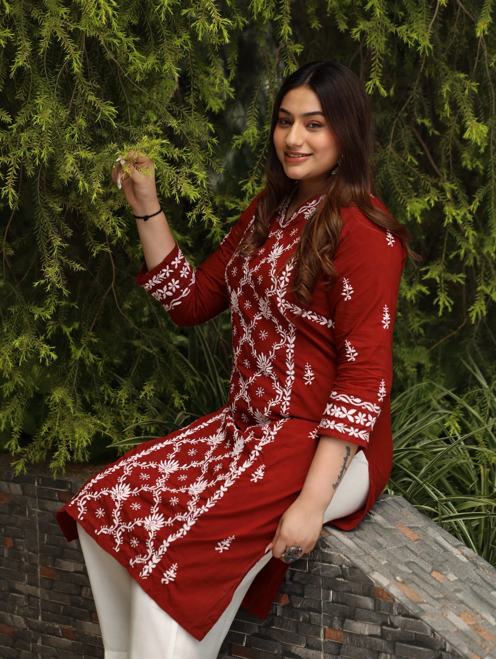 Sahiba Mul Cotton Maroon chikankari Kurta with intricate embroidery.